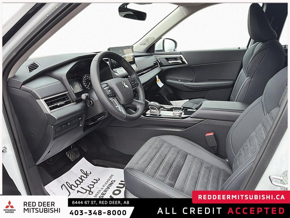 2026 Mitsubishi Outlander LE S-AWC-9