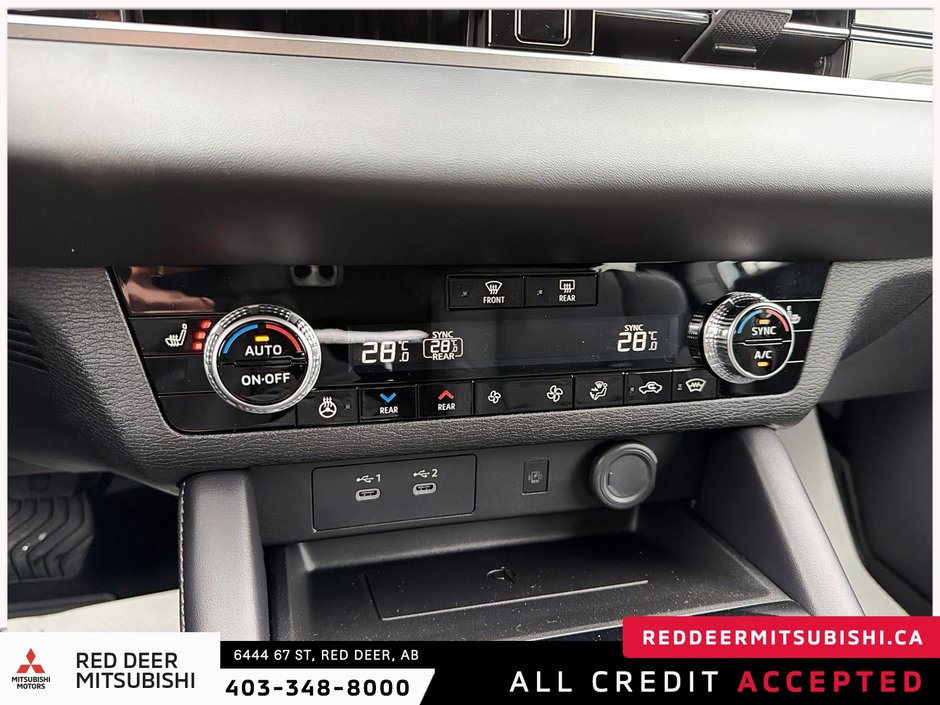2026 Mitsubishi Outlander LE S-AWC-19