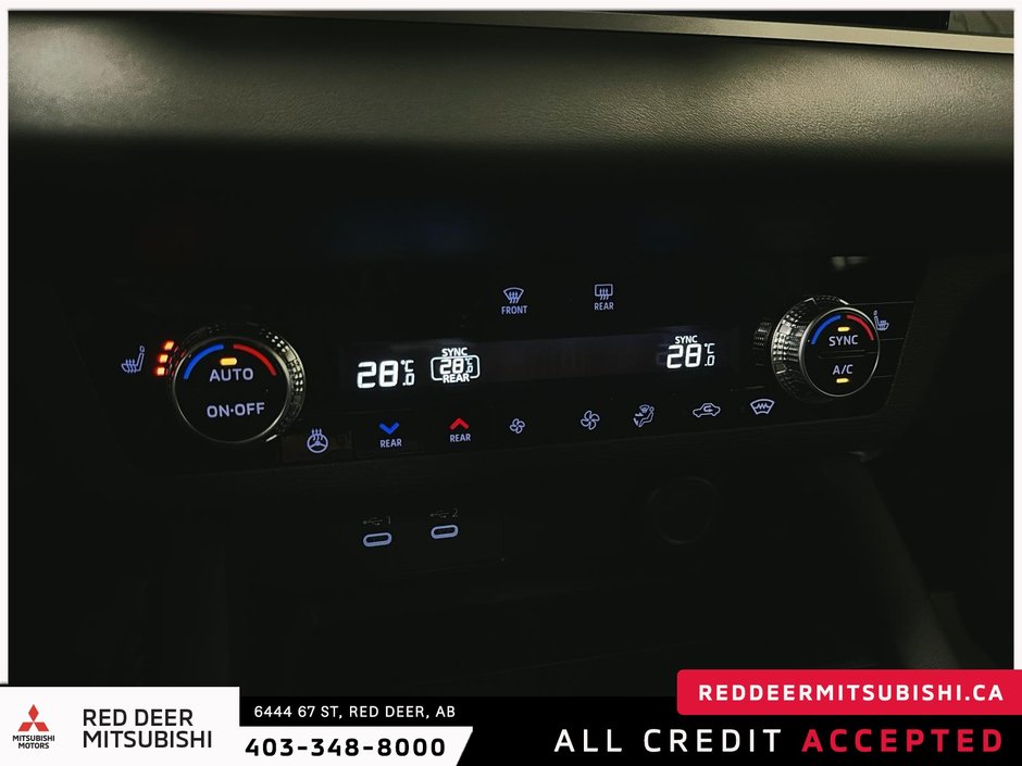 2026 Mitsubishi Outlander LE S-AWC-19