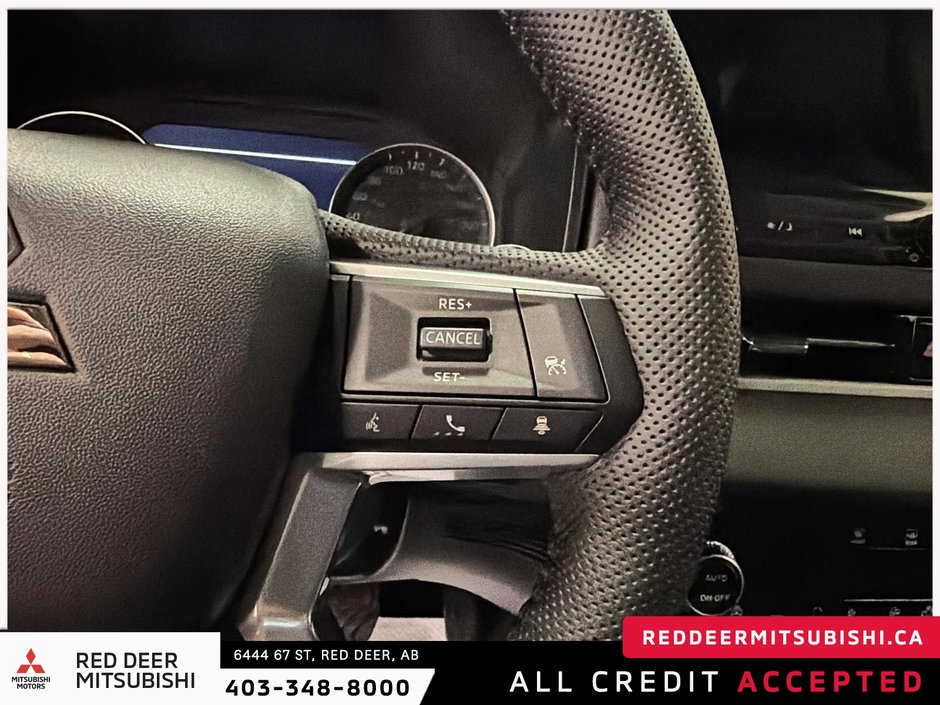 2026 Mitsubishi Outlander LE S-AWC-17