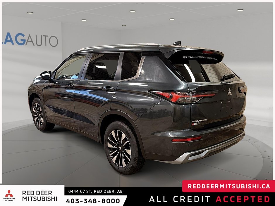 2026 Mitsubishi Outlander LE S-AWC-3