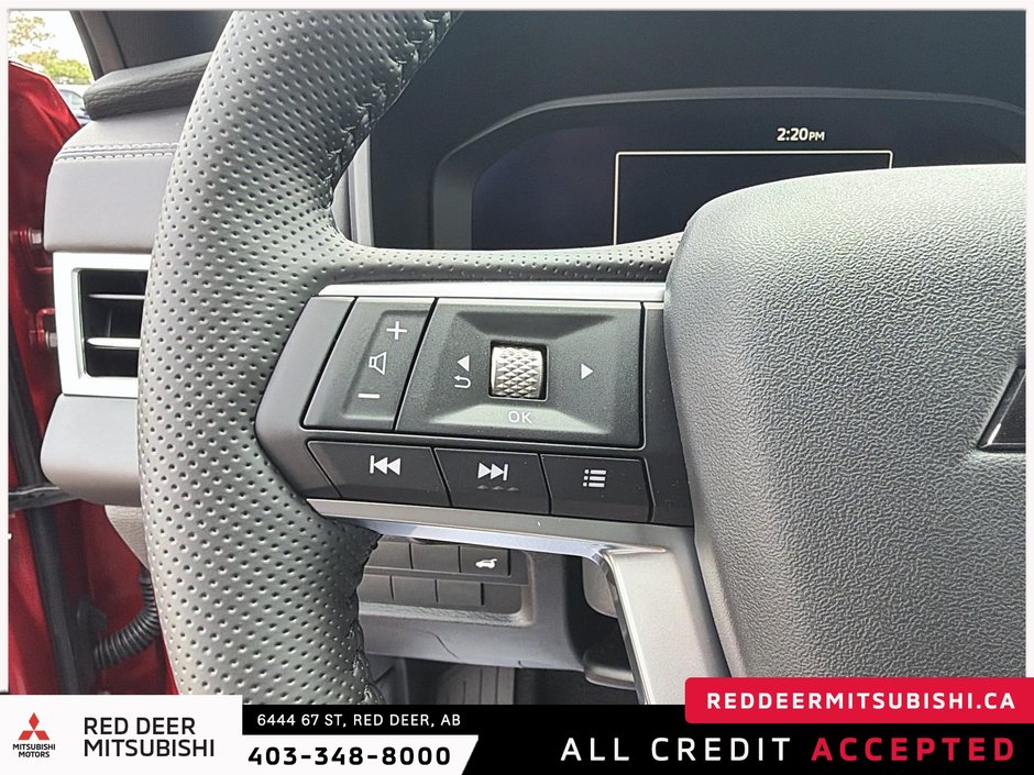 2026 Mitsubishi Outlander NOIR S-AWC-16