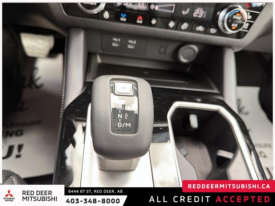 2026 Mitsubishi Outlander NOIR S-AWC-20