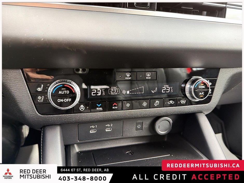 2026 Mitsubishi Outlander NOIR S-AWC-19