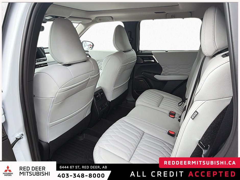 2026 Mitsubishi Outlander GT S-AWC-12