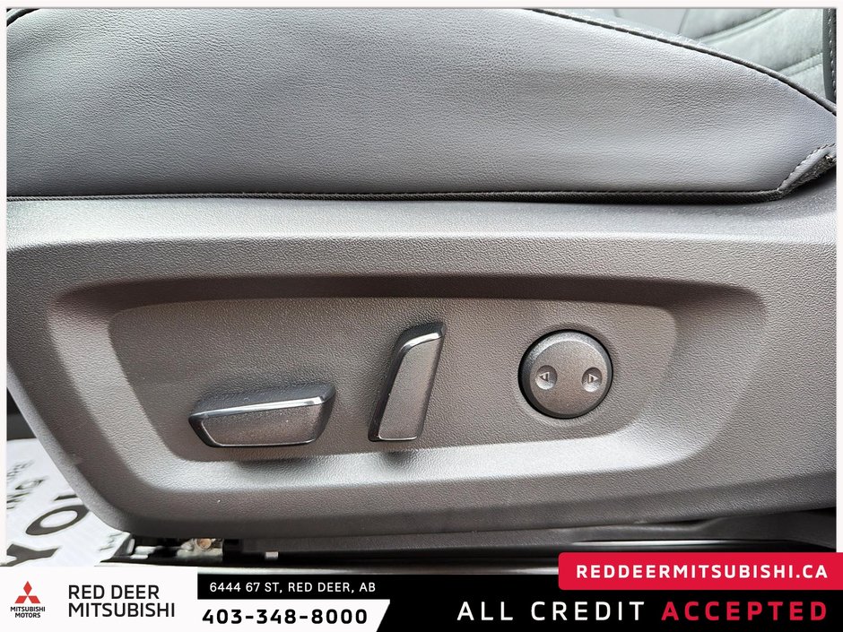 2026 Mitsubishi Outlander LE S-AWC-14