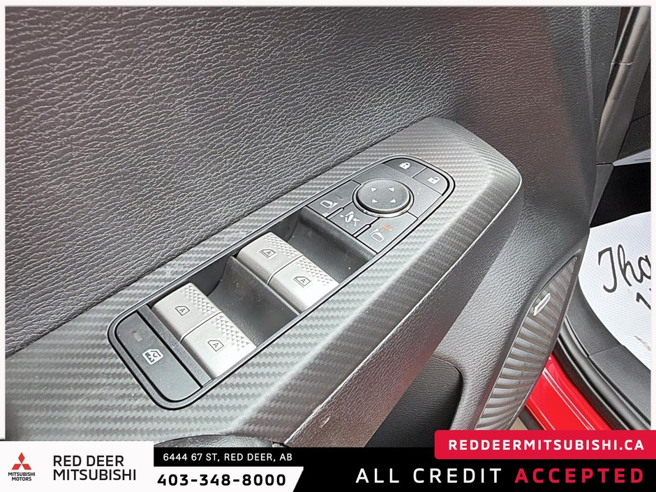 2026 Mitsubishi Outlander LE S-AWC-13
