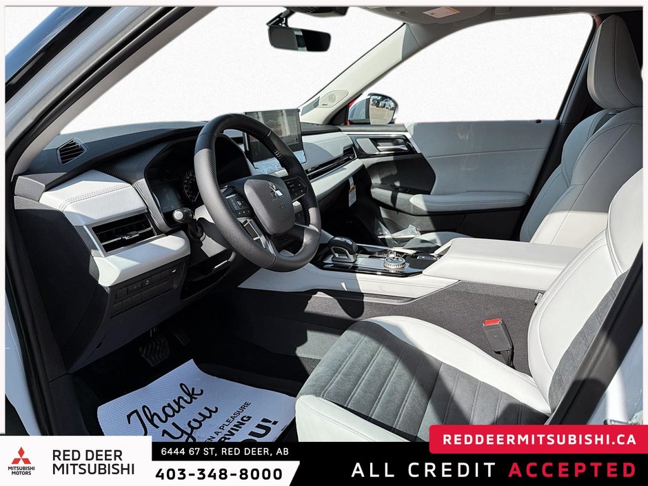 2026 Mitsubishi Outlander LE S-AWC-9