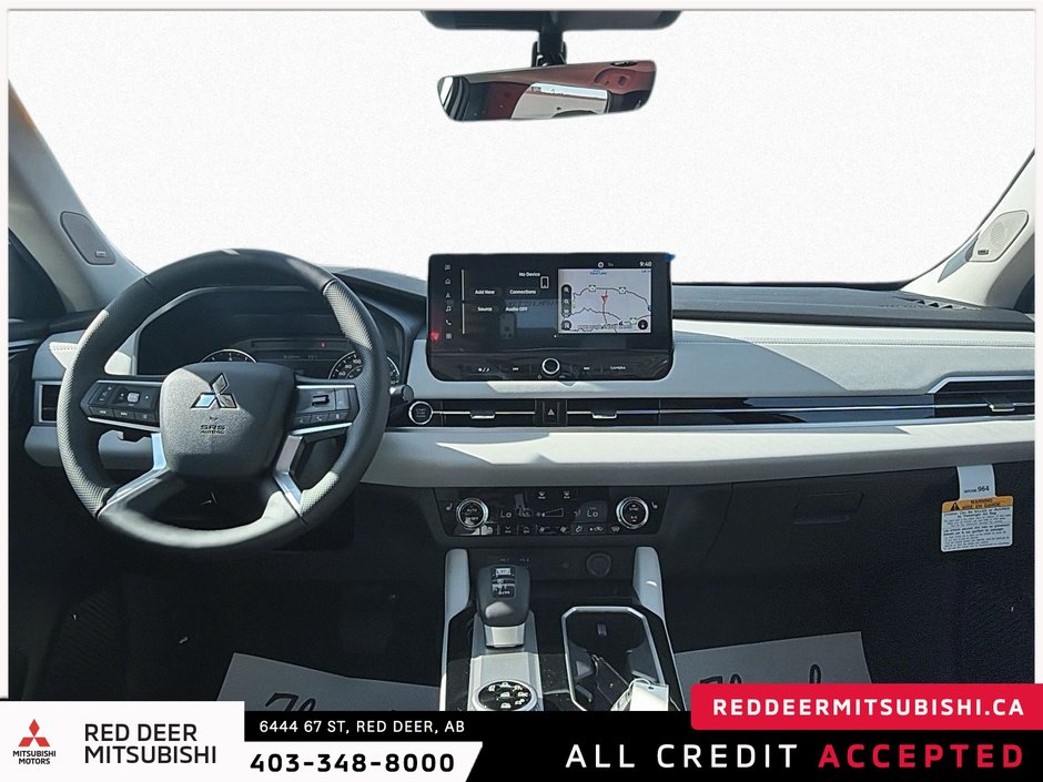 2026 Mitsubishi Outlander LE S-AWC-10