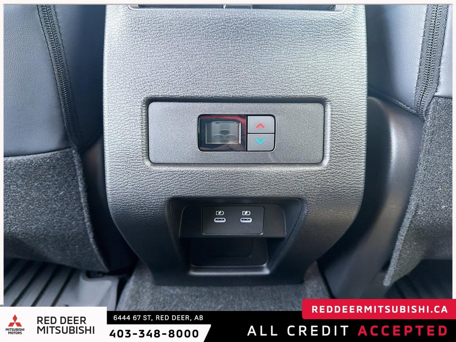 2026 Mitsubishi Outlander LE S-AWC-11