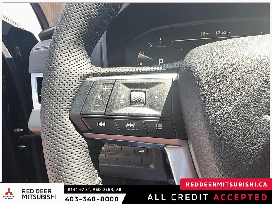 2026 Mitsubishi Outlander GT S-AWC-17