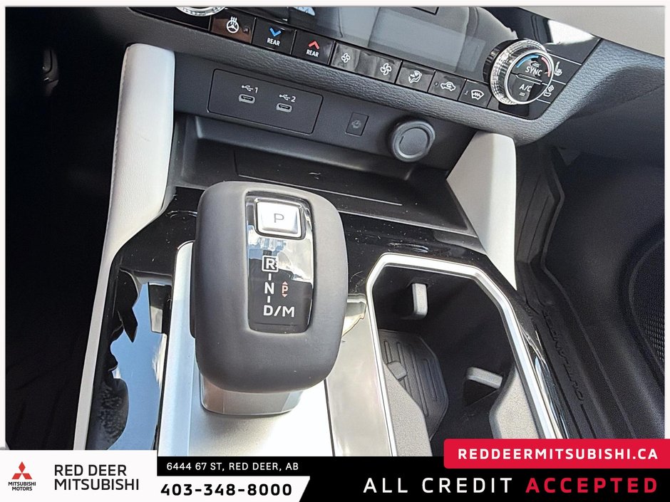 2026 Mitsubishi Outlander SEL S-AWC-21