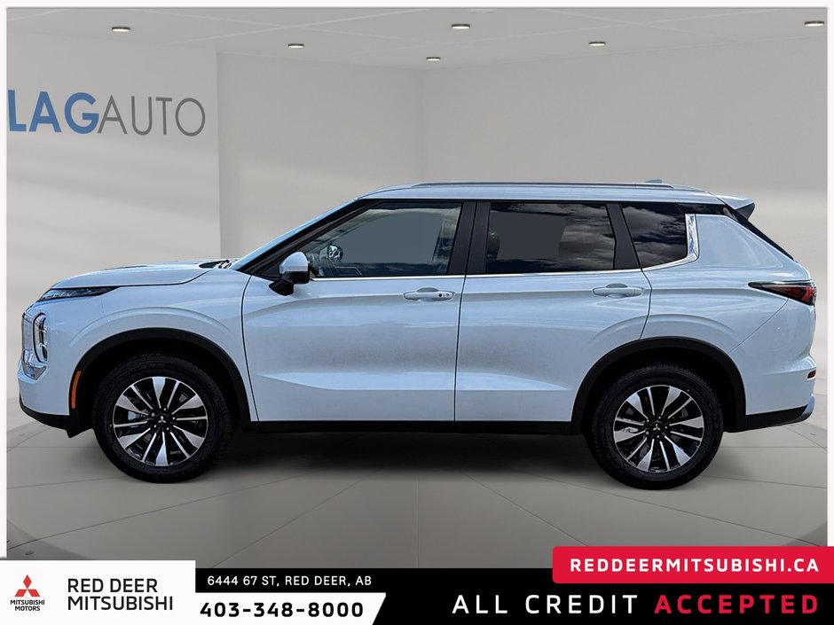 2026 Mitsubishi Outlander LE S-AWC-4