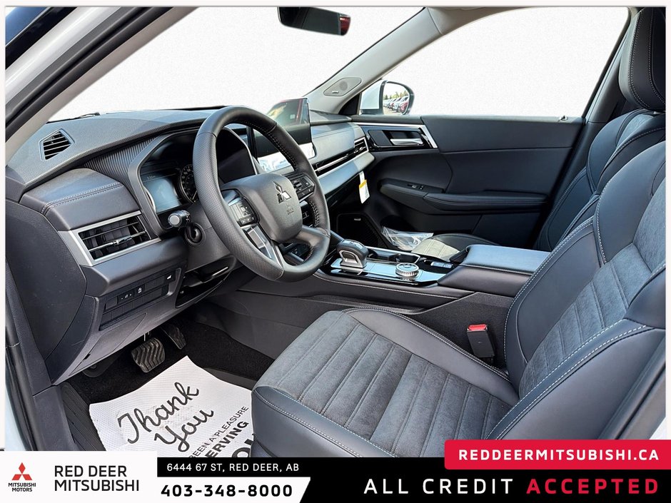 2026 Mitsubishi Outlander LE S-AWC-9