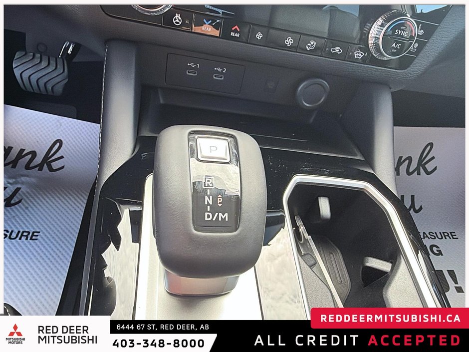 2026 Mitsubishi Outlander SEL S-AWC-21