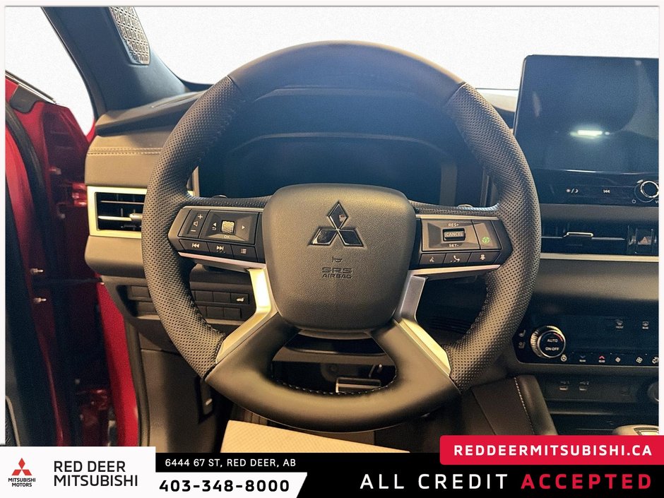 2026 Mitsubishi Outlander NOIR S-AWC-16