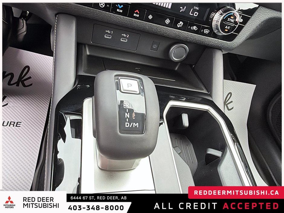 2026 Mitsubishi Outlander SE S-AWC-19