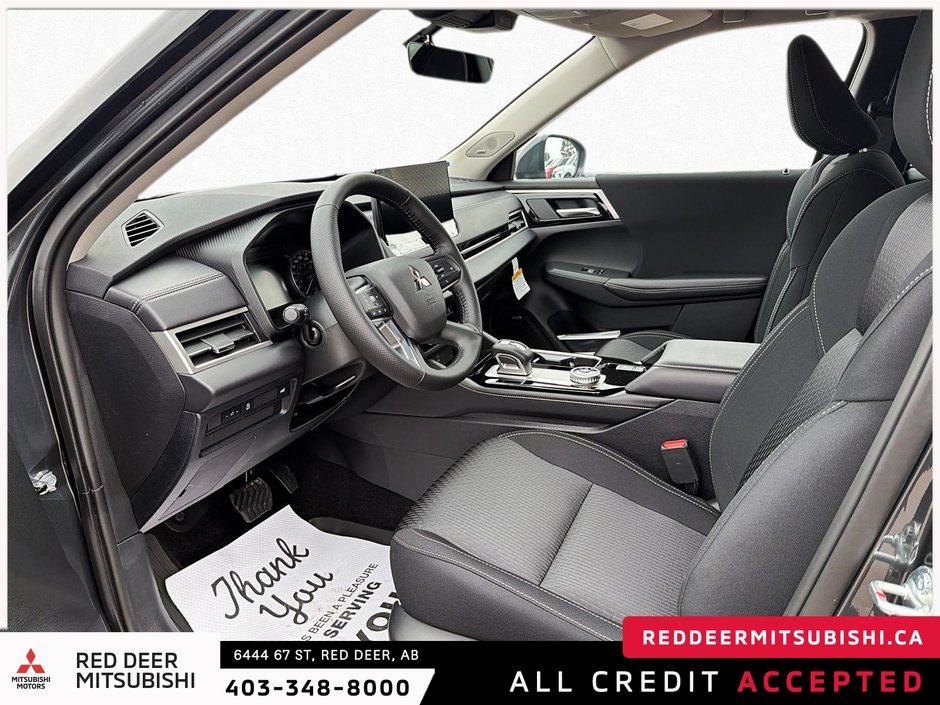2026 Mitsubishi Outlander SE S-AWC-9