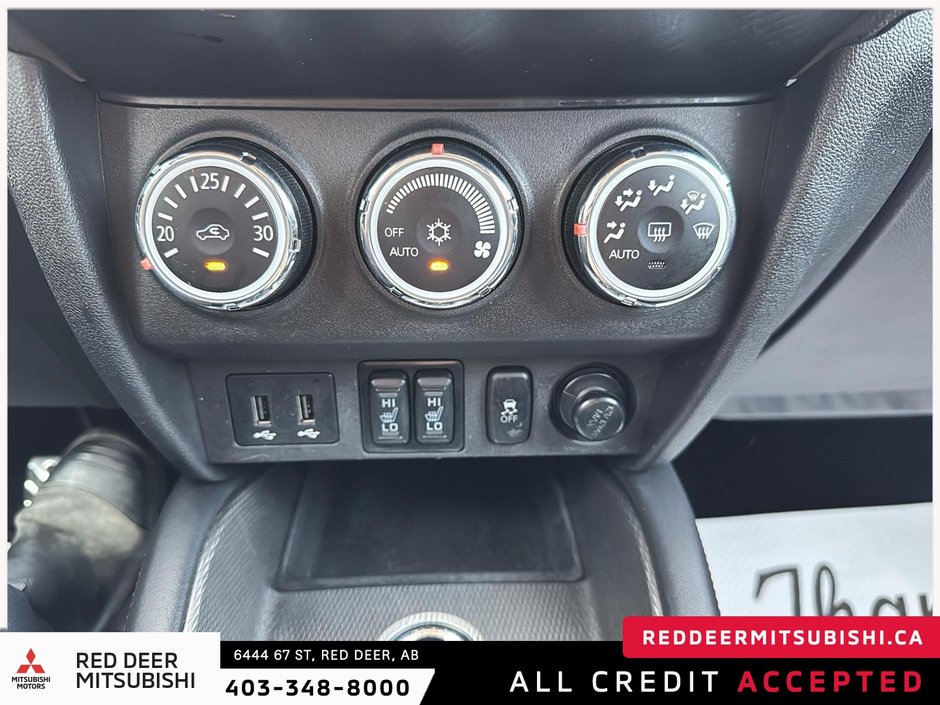 2019 Mitsubishi RVR-12