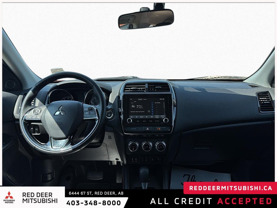 2023 Mitsubishi RVR-8
