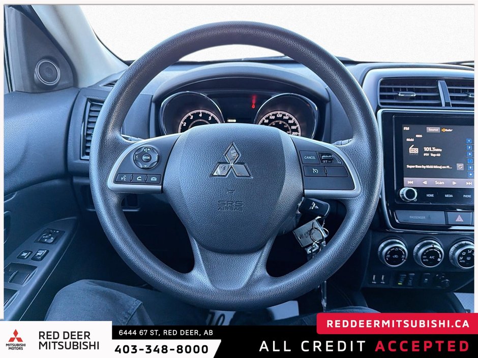 2023 Mitsubishi RVR ES-10