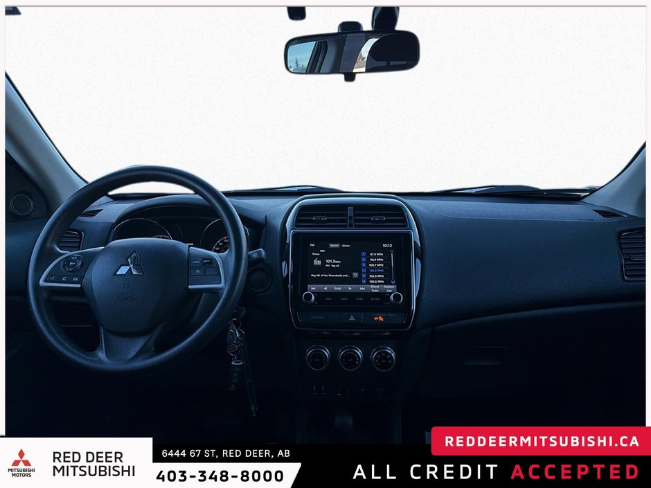 2023 Mitsubishi RVR ES-8