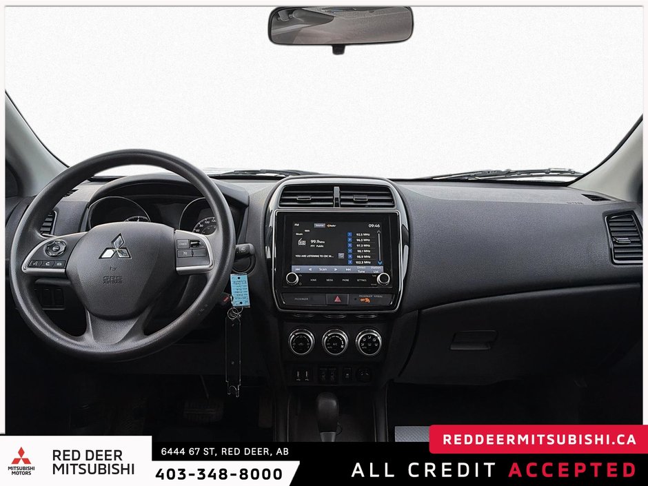 2023 Mitsubishi RVR ES-8