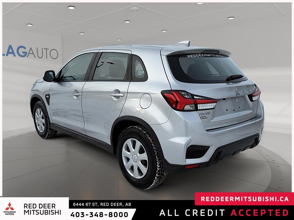 2023 Mitsubishi RVR ES-3