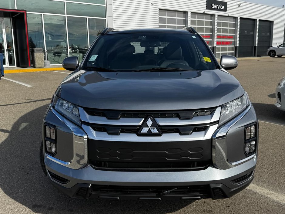 2024 Mitsubishi RVR GT-1