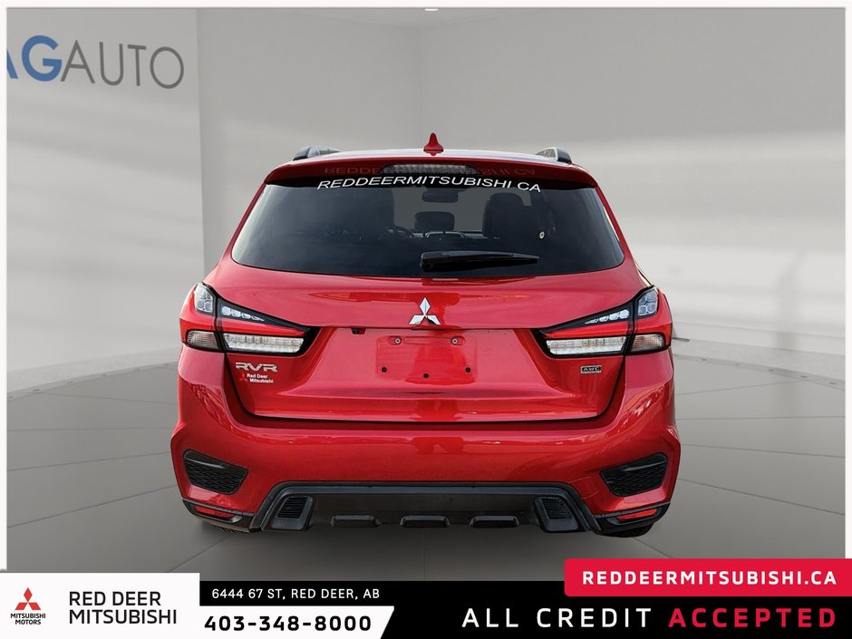 2024 Mitsubishi RVR GT-2