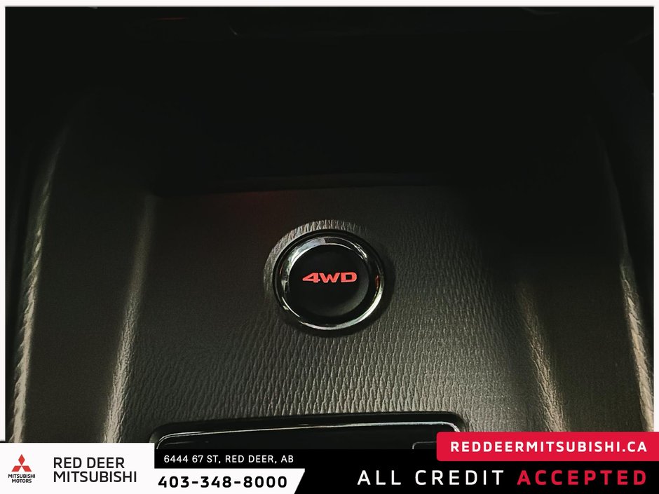 2024 Mitsubishi RVR ES-16