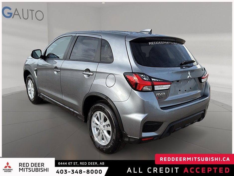 2025 Mitsubishi RVR SE AWC-3