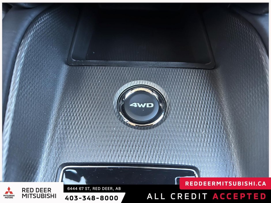 2025 Mitsubishi RVR ES AWC-14