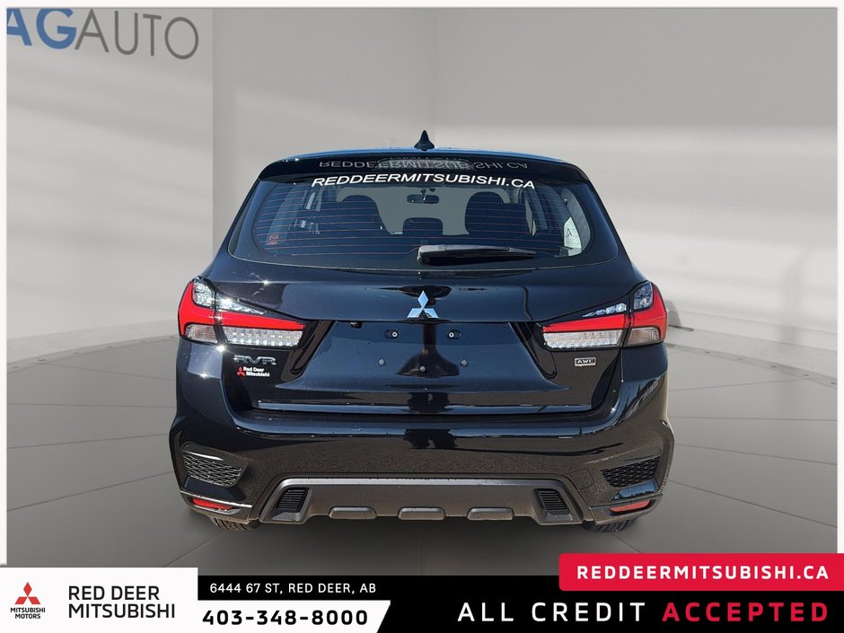 2025 Mitsubishi RVR ES AWC-2