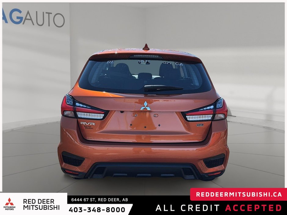 2025 Mitsubishi RVR ES AWC-2