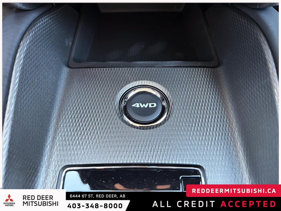 2025 Mitsubishi RVR ES AWC-14