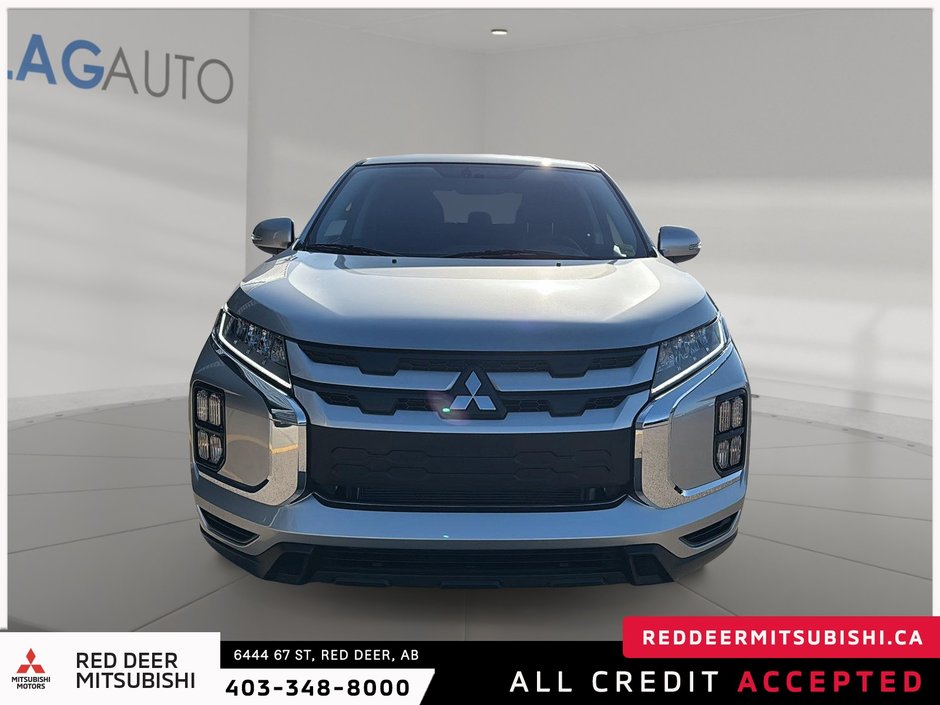 2025 Mitsubishi RVR SE AWC-1