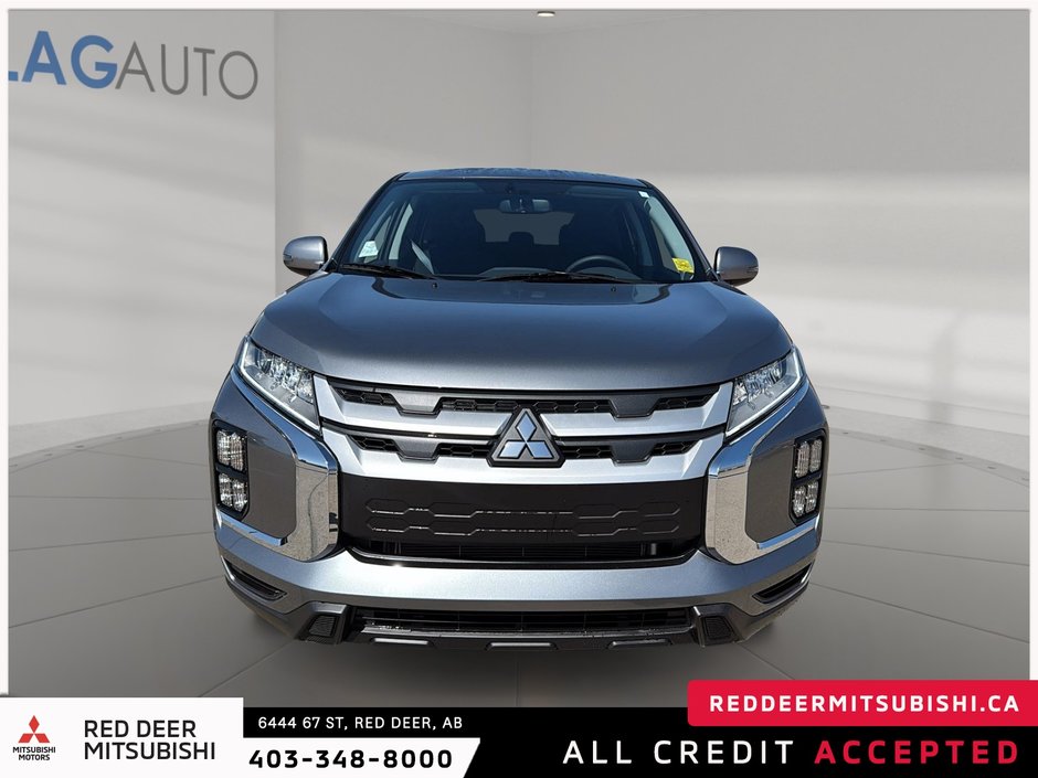 2025 Mitsubishi RVR SE AWC-1