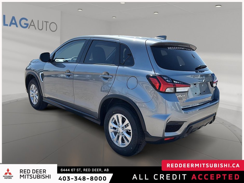 2025 Mitsubishi RVR SE AWC-3