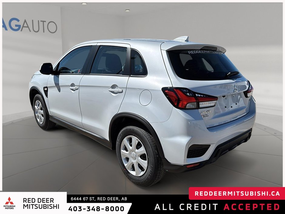 2025 Mitsubishi RVR ES AWC-3