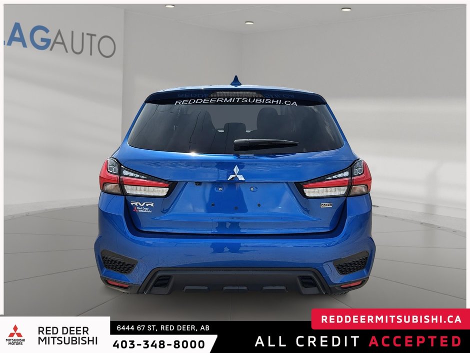 2025 Mitsubishi RVR SE AWC-2