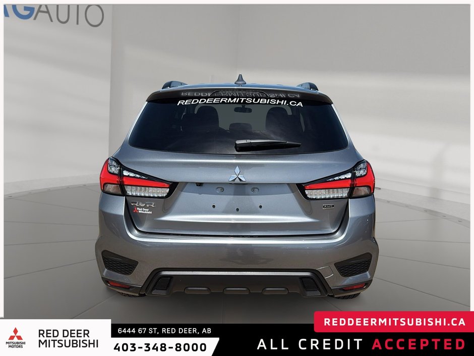 2025 Mitsubishi RVR SEL AWC-2
