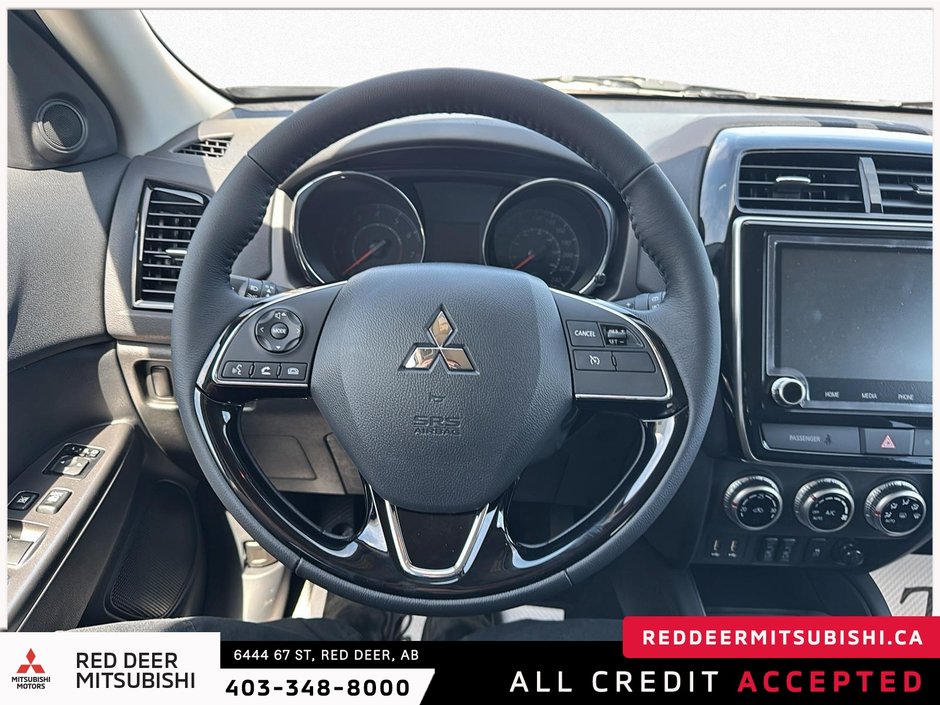 2025 Mitsubishi RVR SEL AWC-10