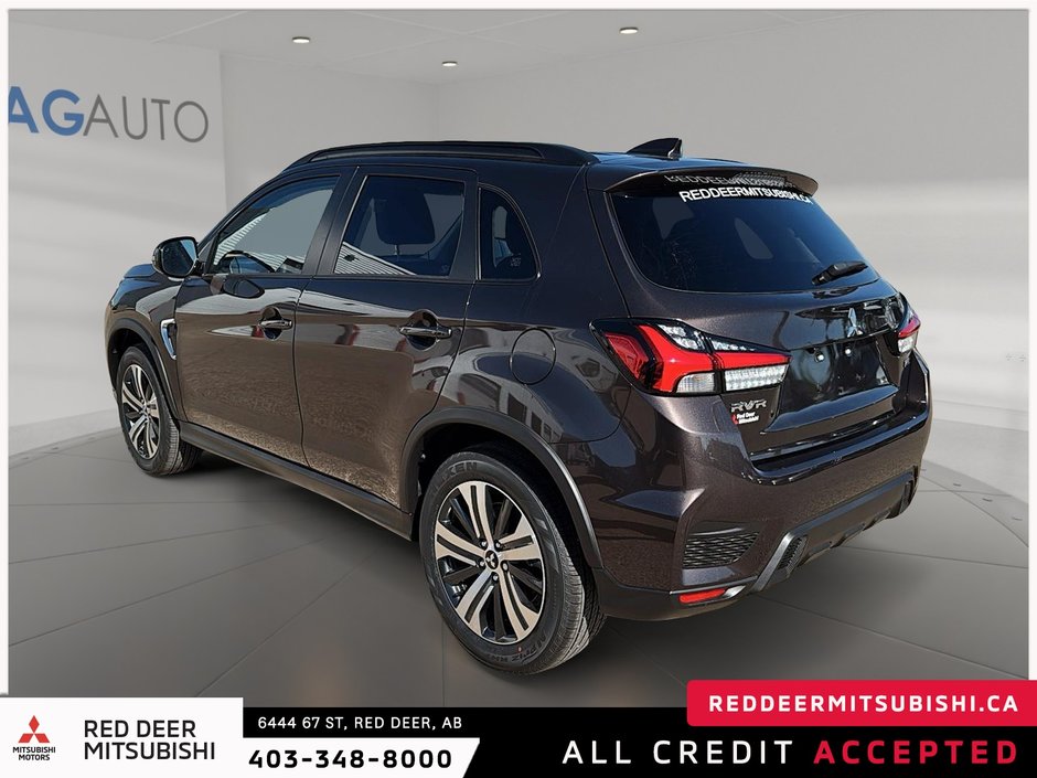 2025 Mitsubishi RVR SEL-3