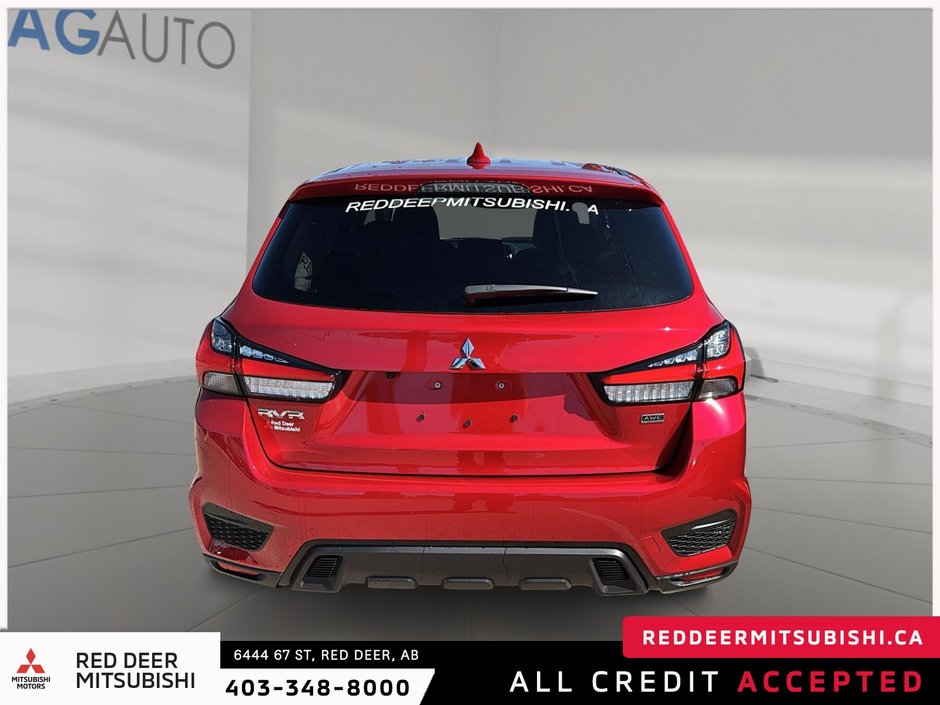2025 Mitsubishi RVR SE-2