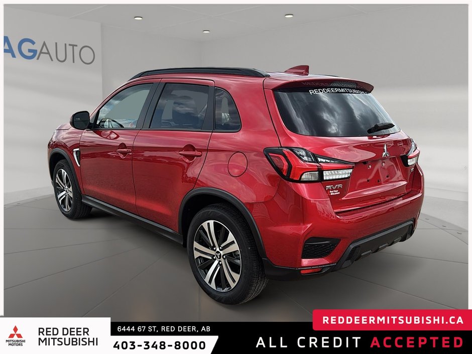 2025 Mitsubishi RVR SEL AWC-3