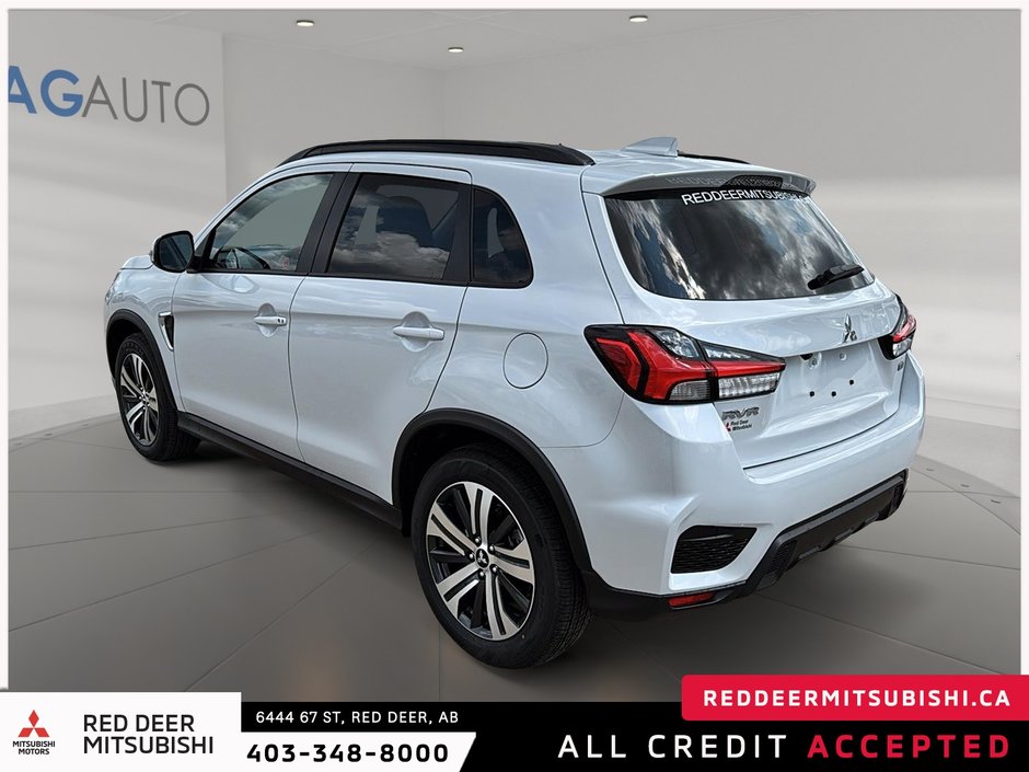 2025 Mitsubishi RVR SEL AWC-3