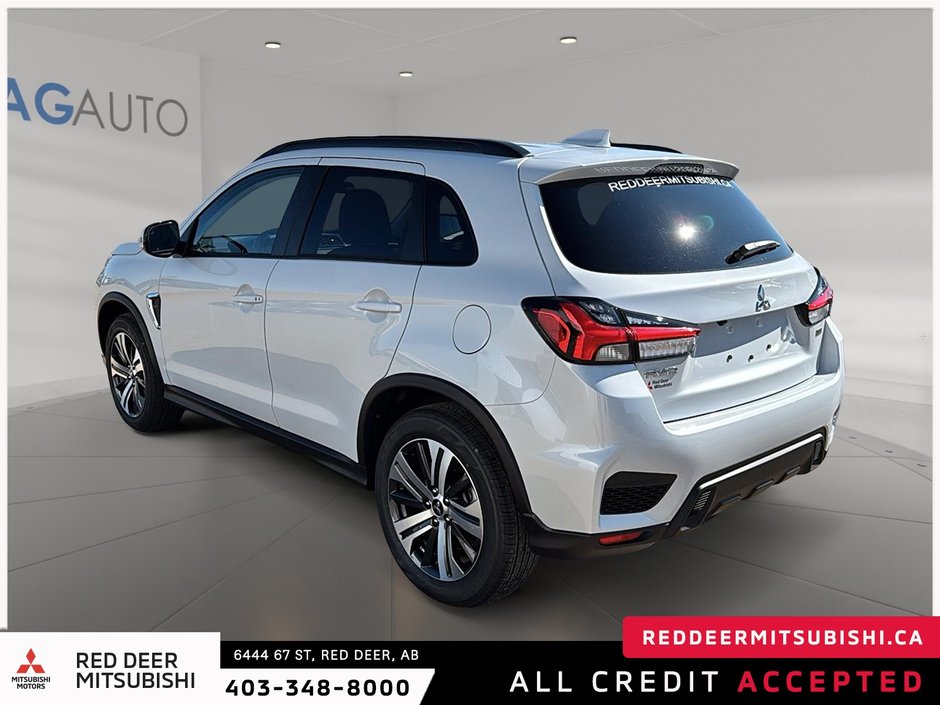 2025 Mitsubishi RVR SEL AWC-3