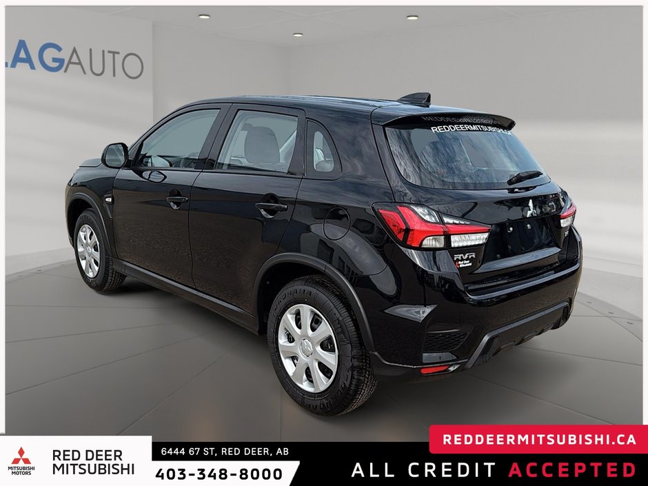 2025 Mitsubishi RVR ES-3