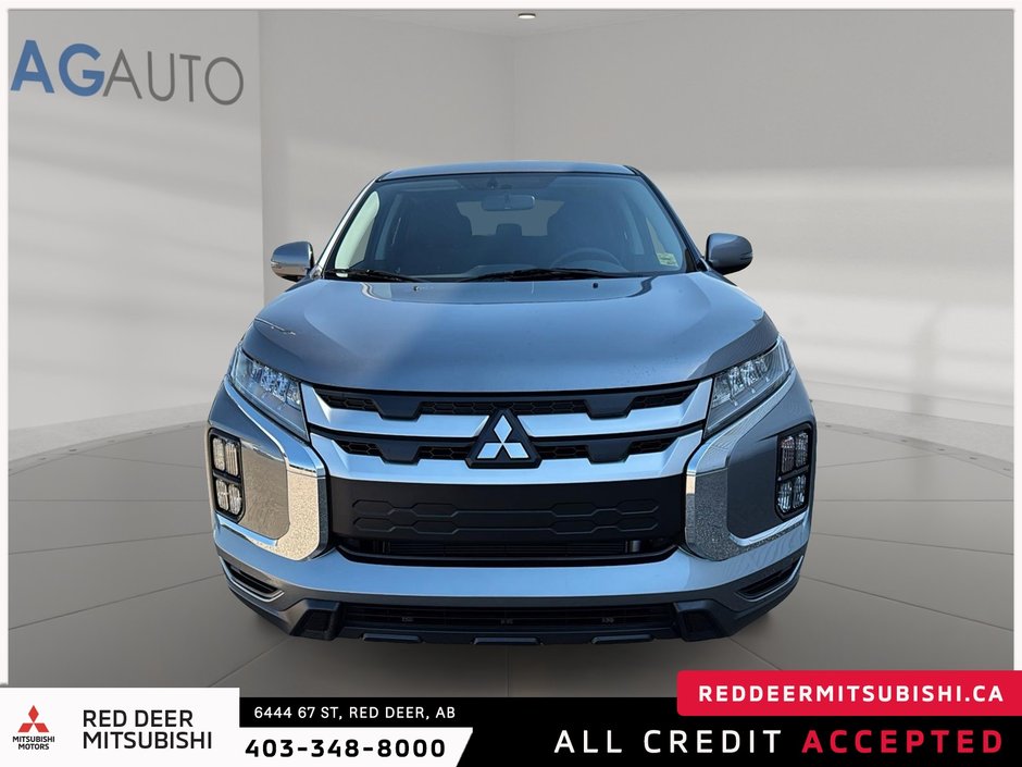 2025 Mitsubishi RVR SE AWC-1